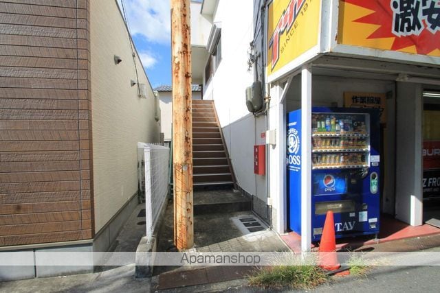 HIROTAハイツの玄関写真