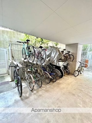 レジディア東麻布[1SLDK/56.44m2]の共用部4