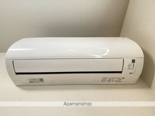 キースリーピアIIIの内装写真