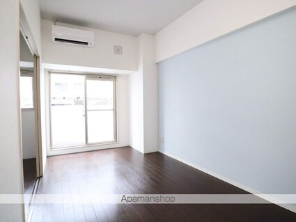 フォレシティ新栄[1LDK/40.95m2]のリビング・居間