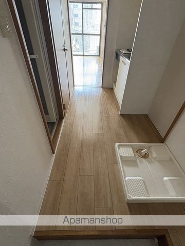 イーストアベニューの内装写真