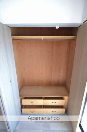 広島県広島市南区宇品海岸２丁目[1DK/32.5m2]の収納