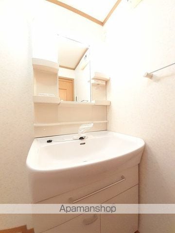 プラシードカーサIIの内装写真