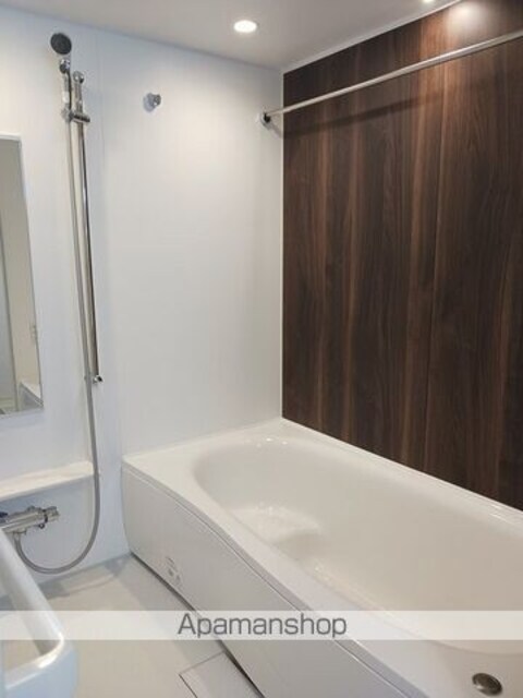 和歌山県和歌山市紀三井寺[1LDK/49.6m2]のバス