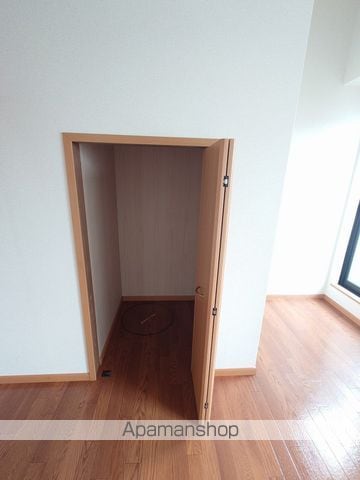 ロマンビビール 弐番館の内装写真