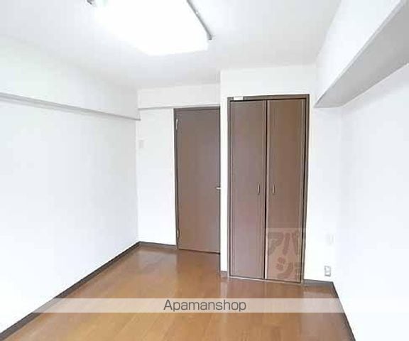 新町ロイヤルハイツの内装写真
