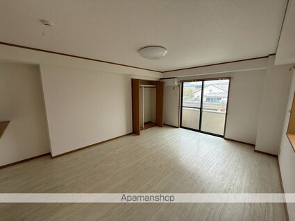 ＲＵ・ＳＡＬＫＡ[1K/33.3m2]のリビング・居間