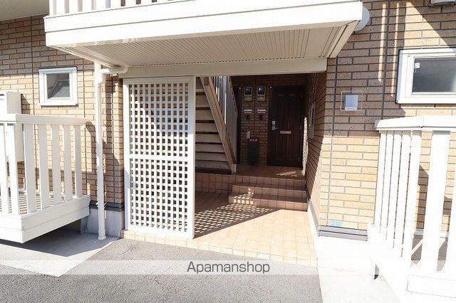 エーデルハイム I棟の玄関写真