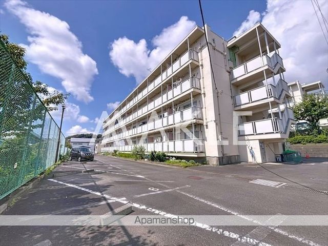 ビレッジハウス公郷1号棟の外観写真