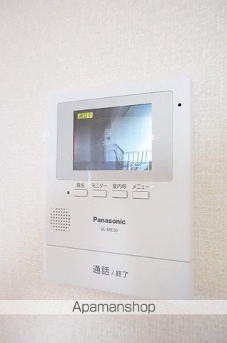 金沢市 2階建 築21年の内装写真