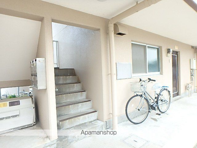 マンション浅名の玄関写真