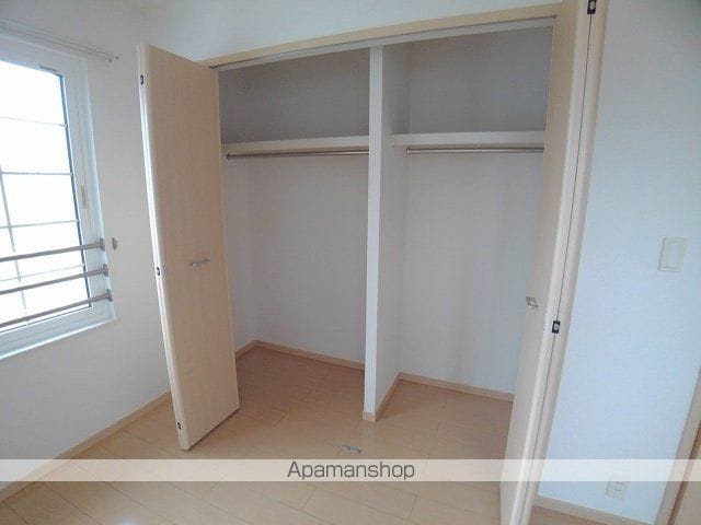 イースト・シップ参番館の内装写真