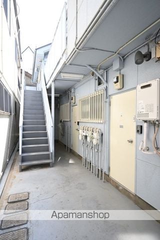 ハイツエトワールの玄関写真
