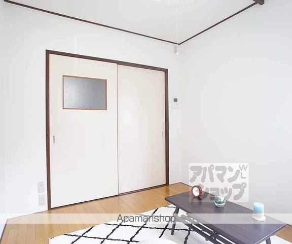 二軒茶屋マンションの内装写真