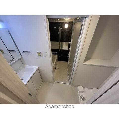 スプランディッド新大阪VIIIの内装写真