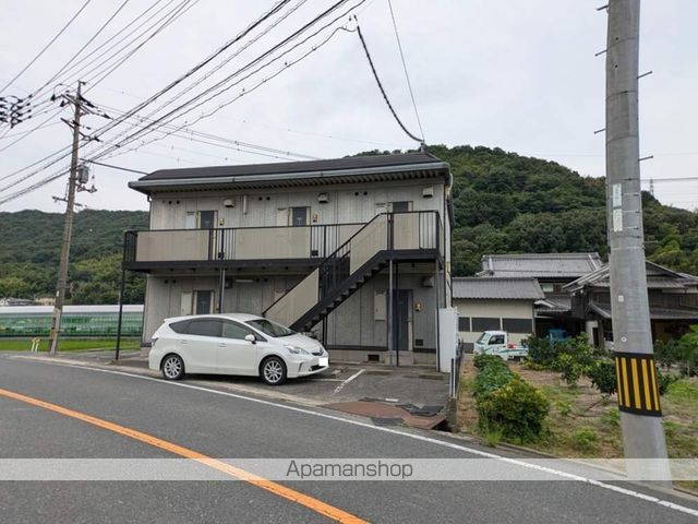 西之浦サンプラザの外観写真