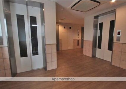 東京都世田谷区羽根木１丁目[1LDK/49.23m2]のロビー