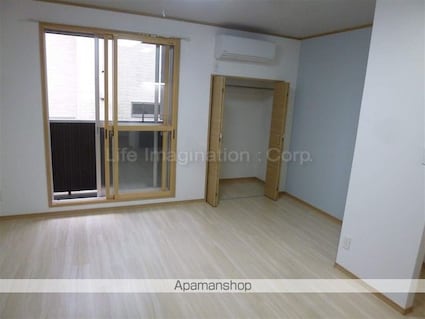 ルミナーレ[1R/31m2]のリビング・居間