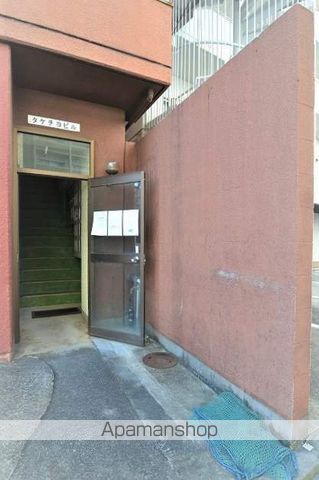 タケチヨビルの玄関写真