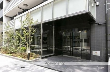 東京都杉並区下高井戸４丁目[1K/26.68m2]のエントランス