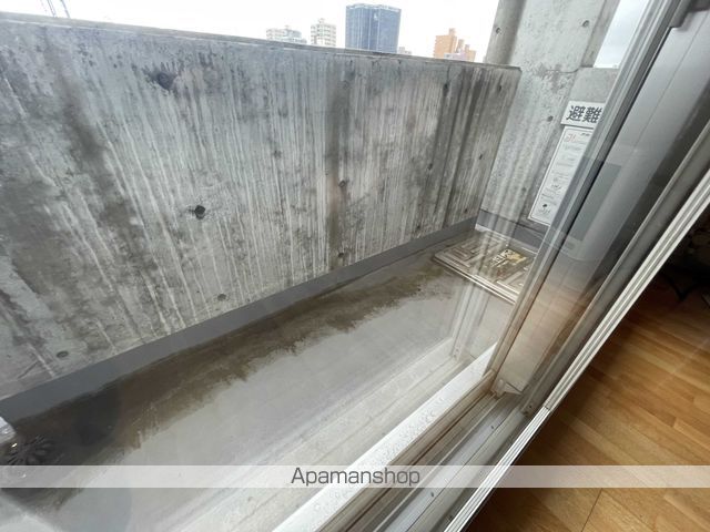 トレスマデラの内装写真