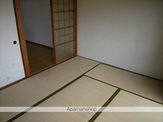 オリーブ羽倉崎の内装写真