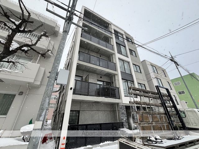レジデンス北18条の外観写真