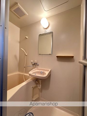 イーストIIの内装写真
