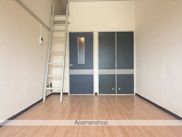 シャトレ富塚Aの内装写真