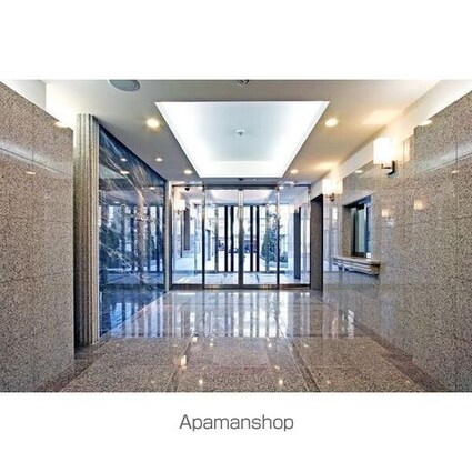 プレサンス泉アーバンゲート[1K/20.16m2]のロビー3