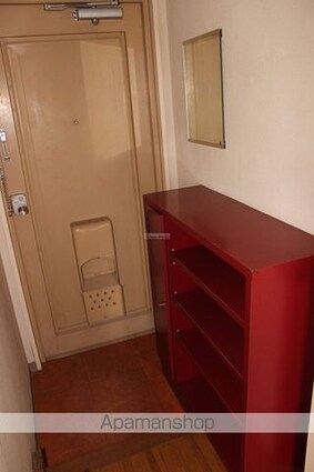 グラミュール本郷[1R/27.14m2]の玄関