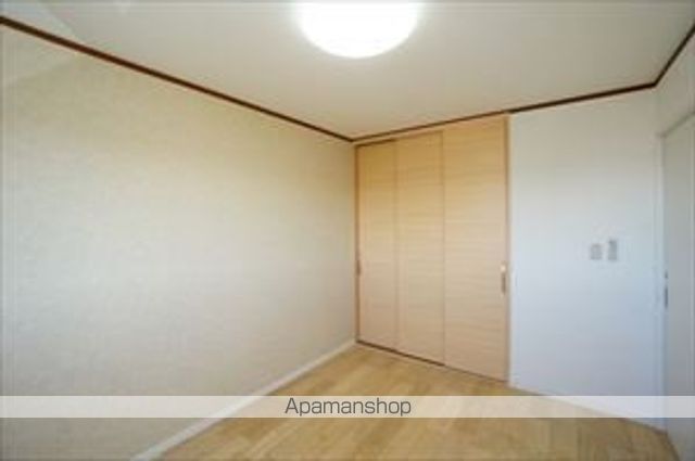 エマーブルIVの内装写真