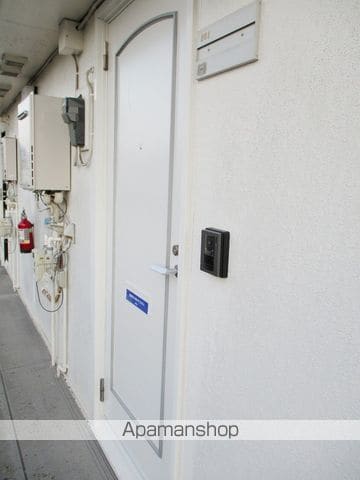 ハイツ玉穂の玄関写真