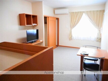 レオパレスやまぼうし[1K/26.08m2]のリビング・居間2