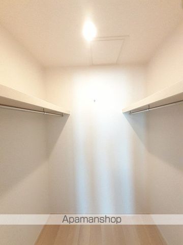 メゾン ド コルヌイエ Iの内装写真