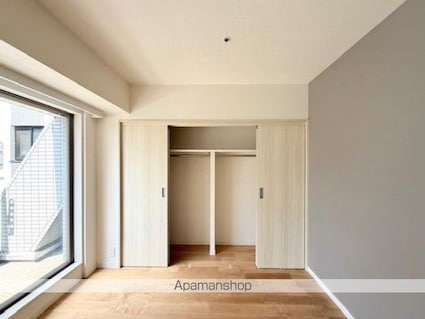アールプライム大手町[1LDK/31.42m2]のリビング・居間2