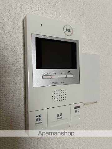 ミッションデルタの内装写真