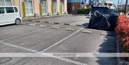 レオパレスヒイラギ[1K/23.18m2]の駐車場