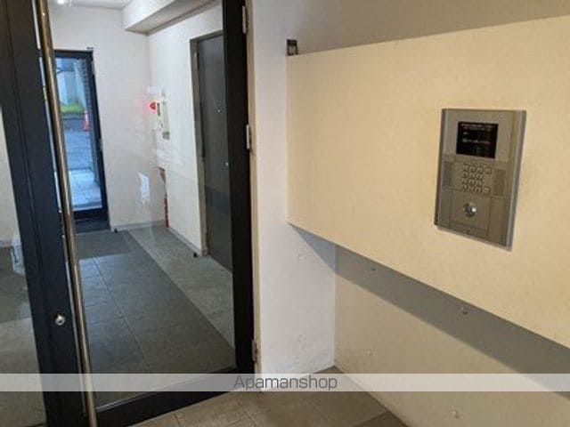 ステラトレスの玄関写真