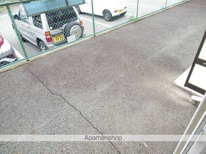 岩手県盛岡市前九年１丁目[1K/26.49m2]のバルコニー