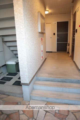 フジパレス堺鳳南の玄関写真