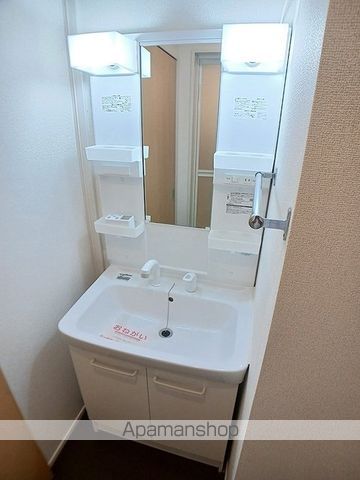 丸信ハウスIIの内装写真