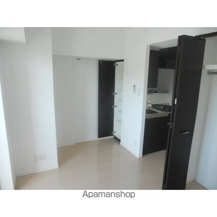 プレディアスタイル横濱沢渡[1R/26.13m2]のリビング・居間2