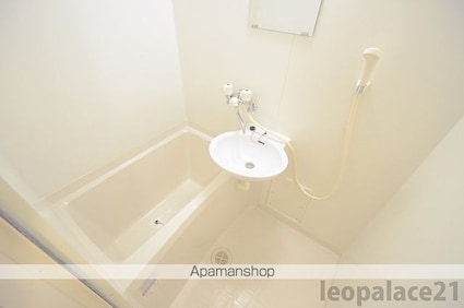 レオパレス古川Ⅲ[1K/23.61m2]のバス