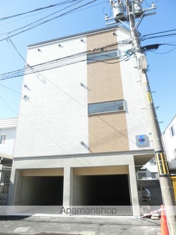 GRANA RAZZLEの外観写真