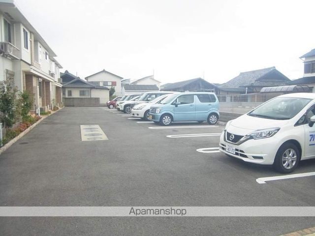 和歌山県和歌山市梶取[1LDK/46.68m2]の駐車場1
