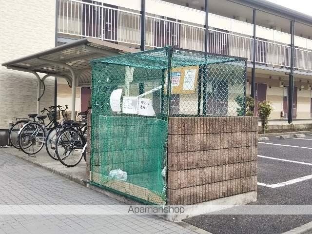 レオパレスHIROの玄関写真
