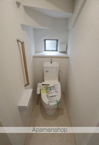 三鷹市 2階建 築4年の内装写真
