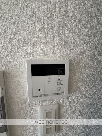 セレニテ江坂グランデの内装写真