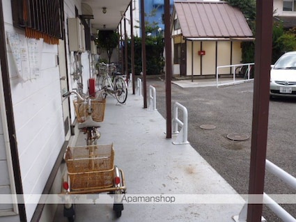 常盤ハイツ　[1DK/27.2m2]の共用部1